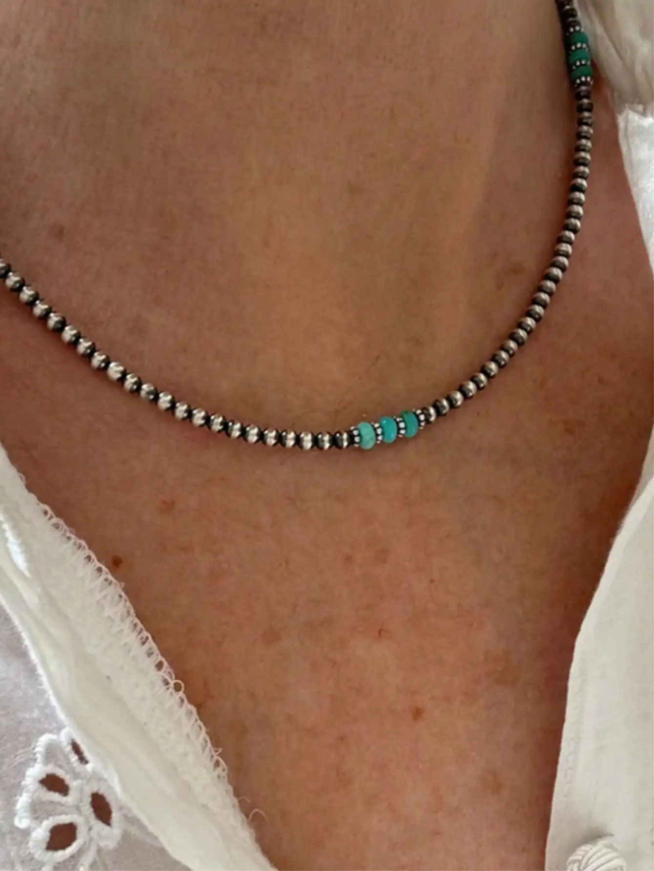 

Унисекс-ожерелье в стиле бохо с бусинами под бирюзу и металлическими элементами для повседневной носки, вечеринок и активного отдыха
