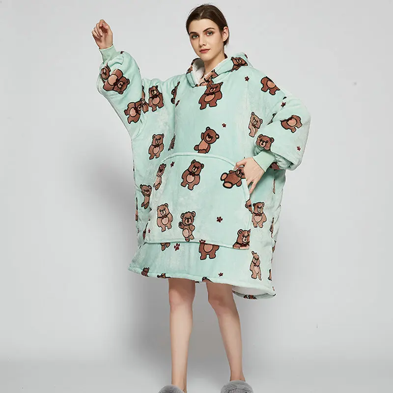 Large Flannel Casual Home Wear Sleepwear 2026 Winter New Fashion European American Style Warm Hooded Lazy Nightgown for Women