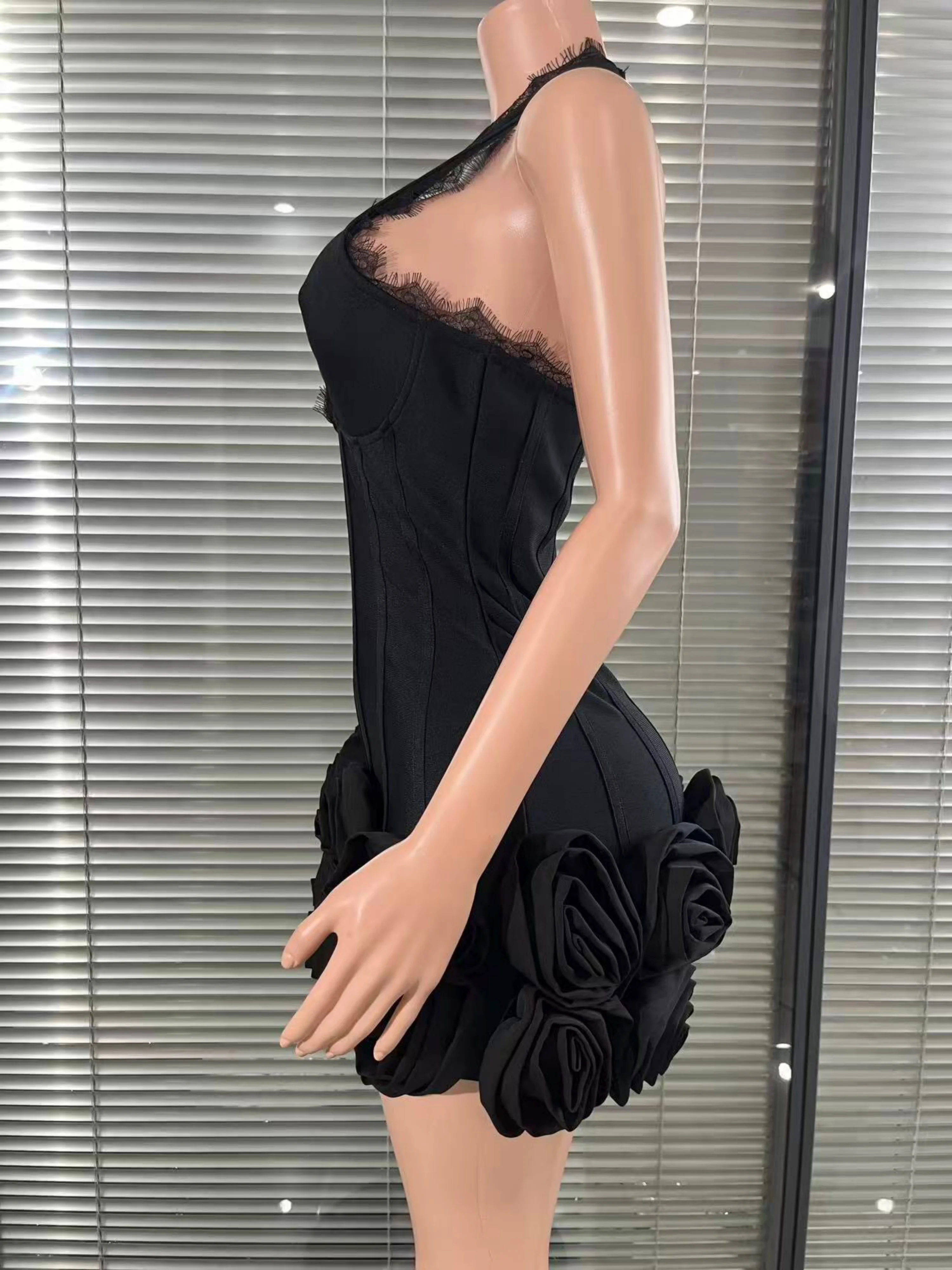 Glamorous Sexy Halter Off the Shoulder V-Neck Bodycon Mini Bandage Dres Lace Fashion Florals Club Birthday Party Cocktail Outfit