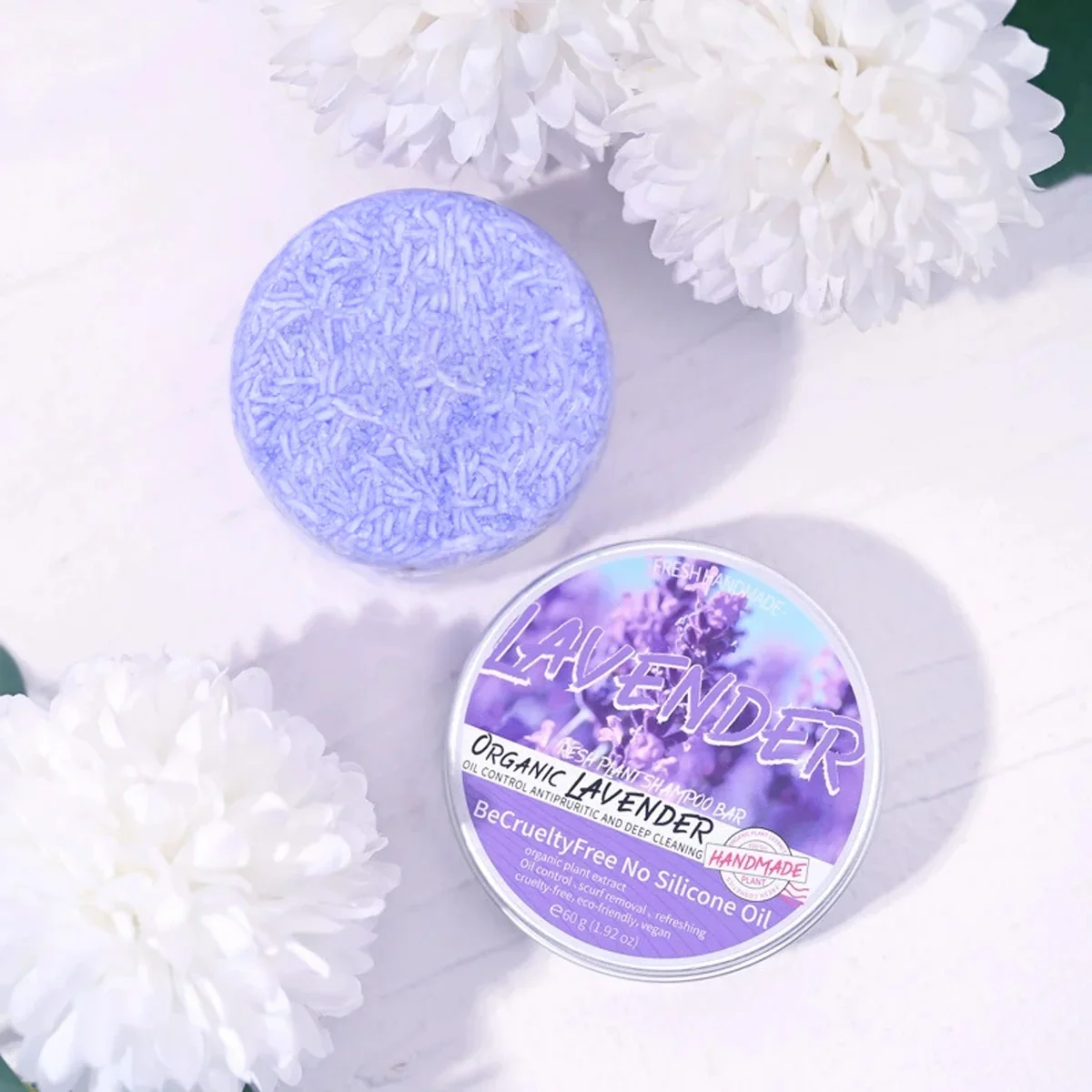 Le shampooing à la lavande est rafraîchissant, contrôlant l'huile et lisse pour les cheveux, résout le problème du cuir chevelu gras sans huile de silicone res