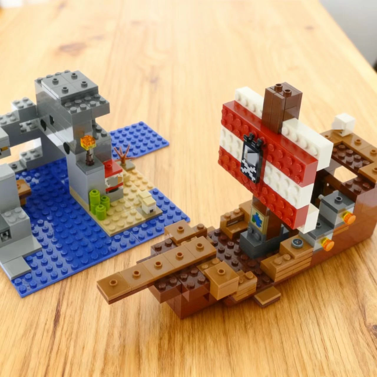 

Третья вечеринка MOC, совместимые наборы, серия My Pixel World, строительные блоки, пиратский корабль, сборка игрушек для детей ﻿