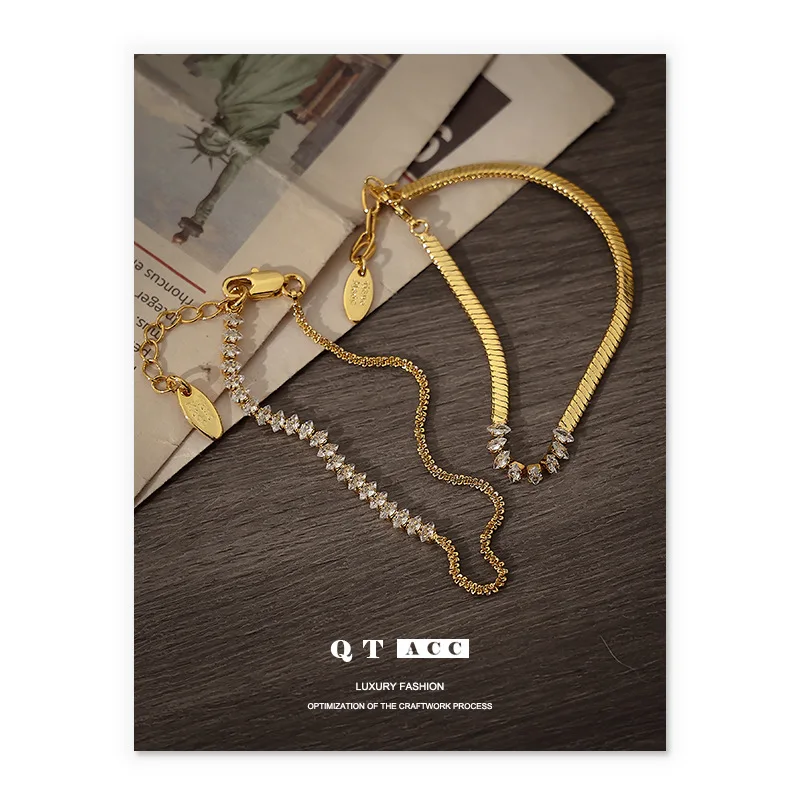 latao-banhado-a-ouro-18kreal-minimalista-estilo-frio-deslocamento-versatil-zircao-incrustado-pulseira-de-corrente-de-osso-de-cobra-feminina