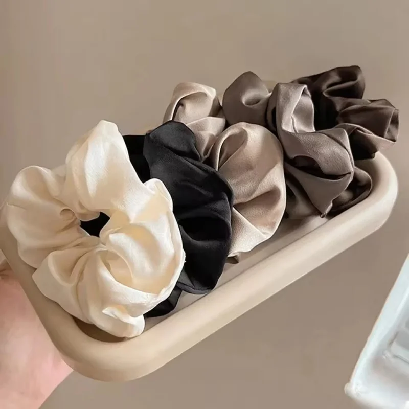 

5Pcs Retro Real Silk Large Scrunchies Premium Hair Bands for Women Suitable for Top Knots Hair-friendly Hair Ties Hair Accessory
