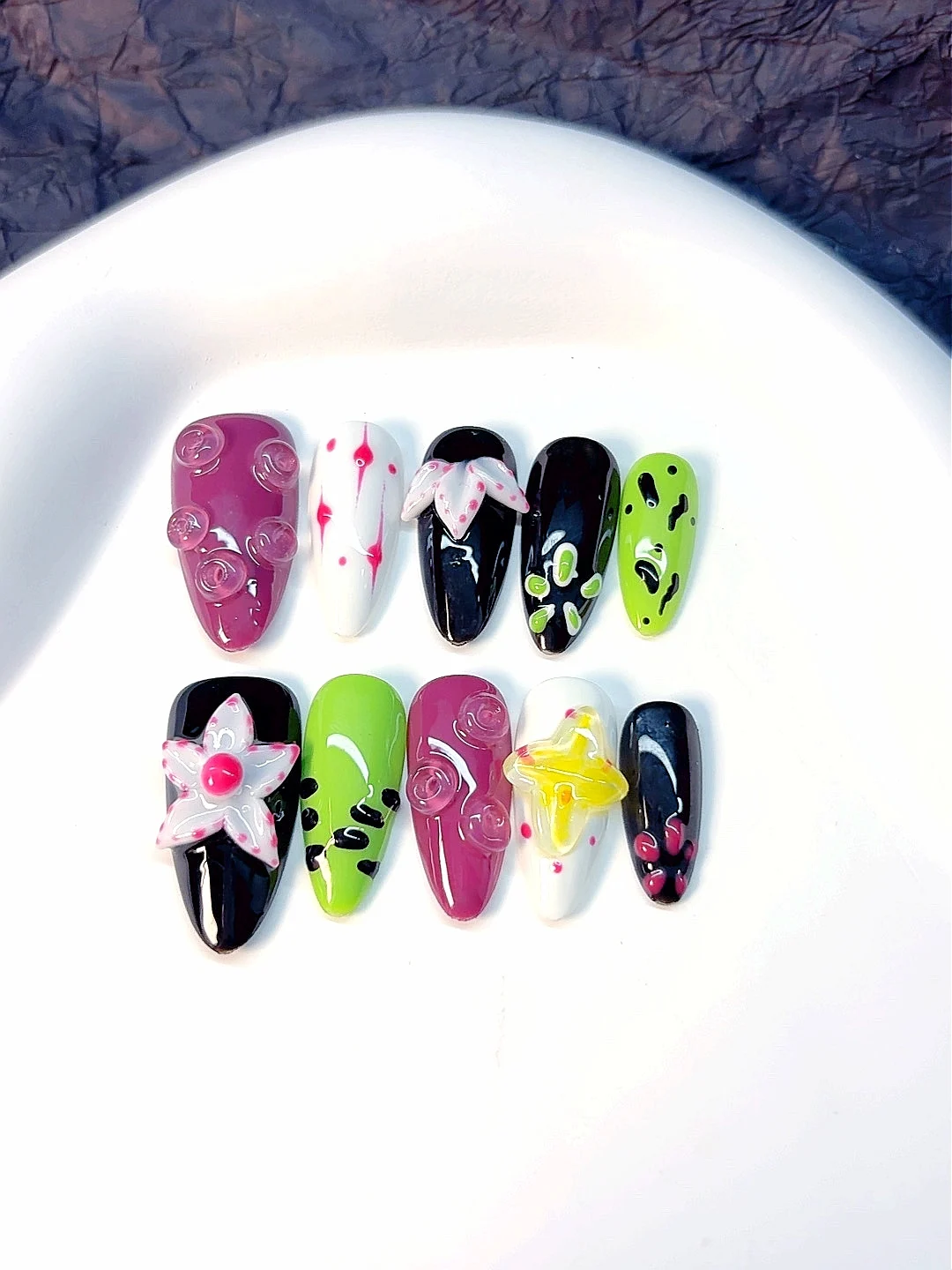 

Multi-Colored Three-Dimensional Floral Mid-Length Almond-Shaped Press-On Nails (D248)