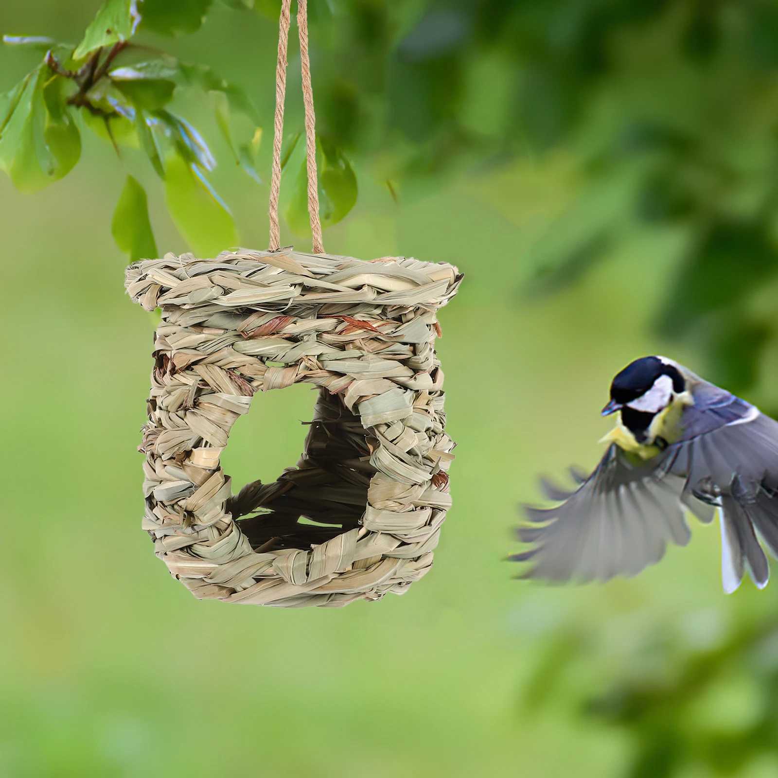 

Natural Grass H woven Bird House Straw Woven Nesting Cage Parrot Breeding Cottage Hummingbird Home Garden Decorative Nest