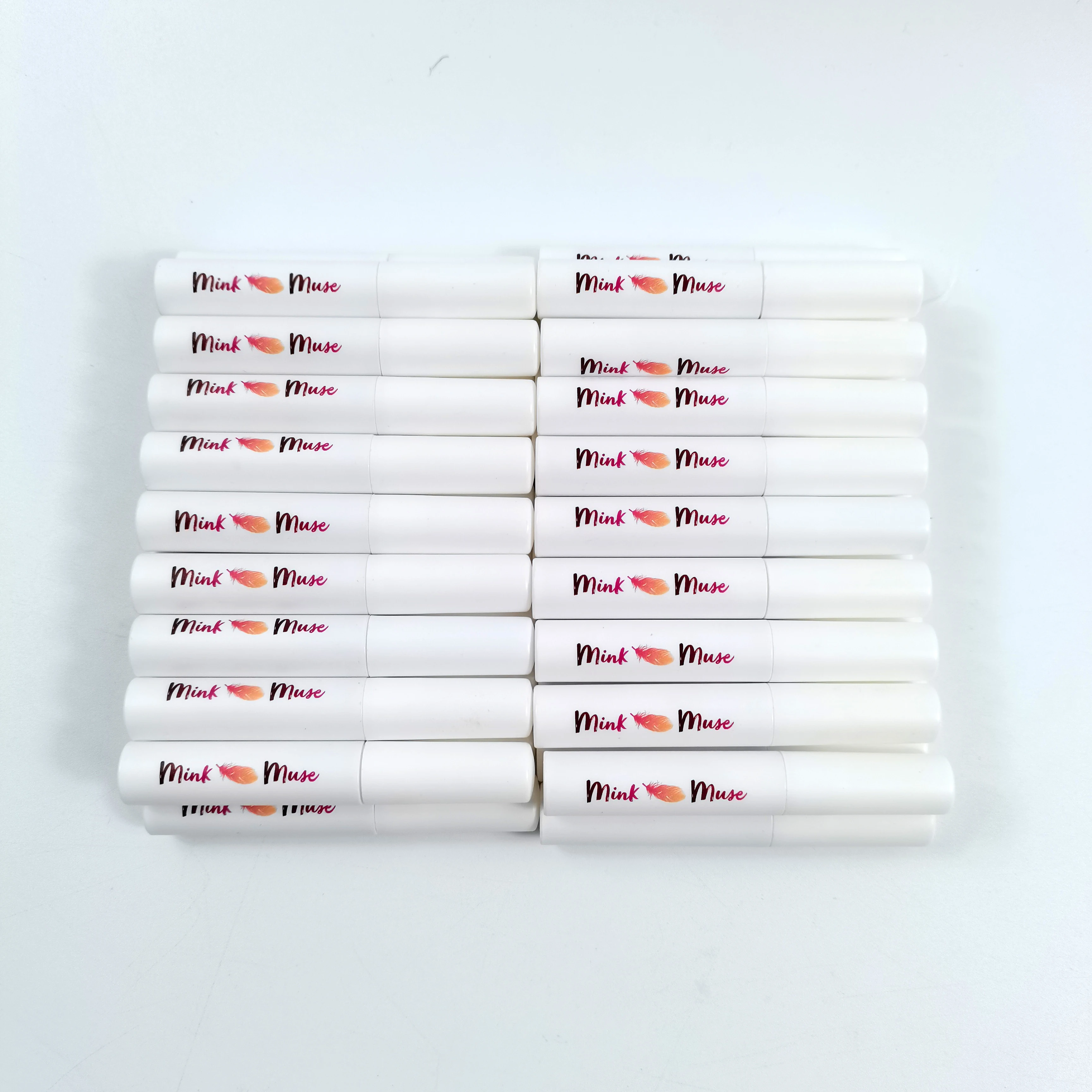 Private Label Eyelash Glue Long Lasting Waterproof False Eyelash Tools Makeup Latex Free Lash Glue Custom Logo