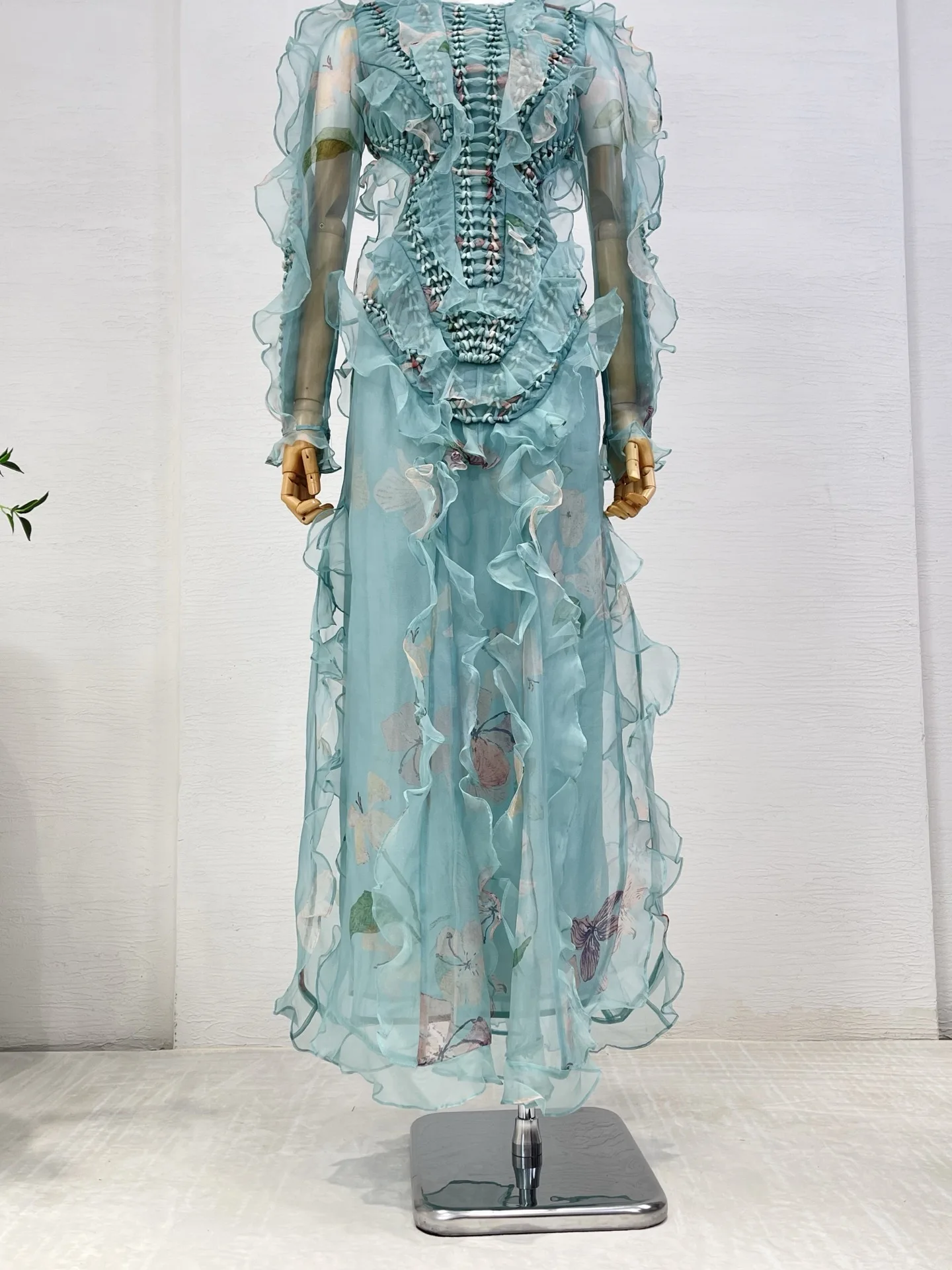 

2025 Orange Pink Long Sleeve Weaving Texture See Through Backless Ruffles Midi Dress