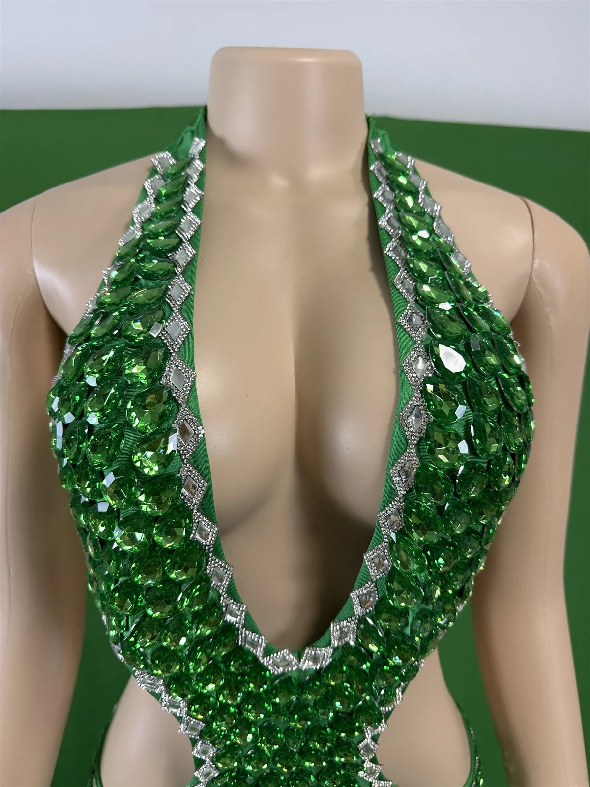 반짝 이는 라인 석 Deep-V 섹시한 반짝 이는 바디 슈트 파티 쇼 무대 공연 의상