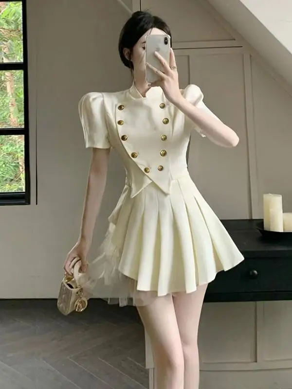 

Элегантный корейский комплект из двух предметов: рубашка с коротким рукавом и юбка из теплого хлопка. Летняя мода для молодых женщин.