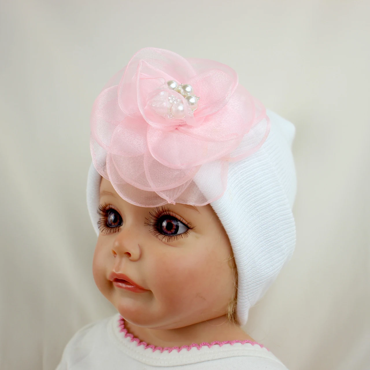 

0-6Months Knitted Beanie with Diamond Mesh Flower Baby Girls Cute Hat New Born Baby Hospital Warm Knit Hat Winter Warm Bonnet