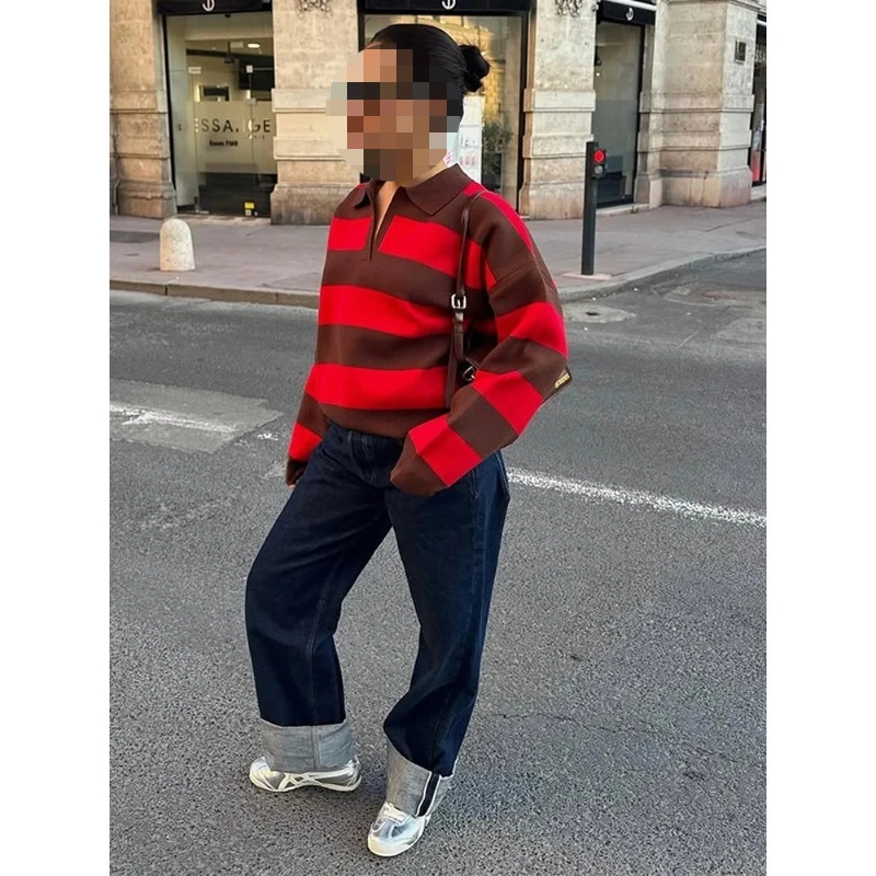 

Зимняя новинка: женский трикотажный свитер-поло в полоску с длинным рукавом