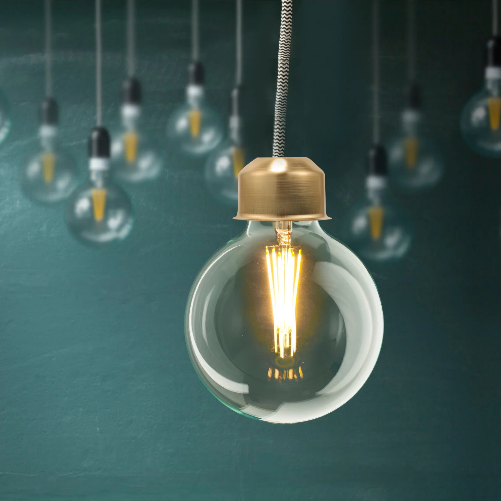 

1pcs E27 Lamp Cup Base Metal Light Socket Finial For Table Wall Ceiling Lighting Diy Lampshade Decor Iron Finish Lighting