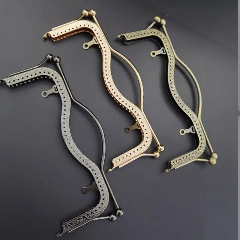 20.5CM Concave Rectangle Retro Metal Handle Clutch Bag Kiss Clasp Lock Metal Purse Frame For Bag Handbag DIY Craft Bag Sew