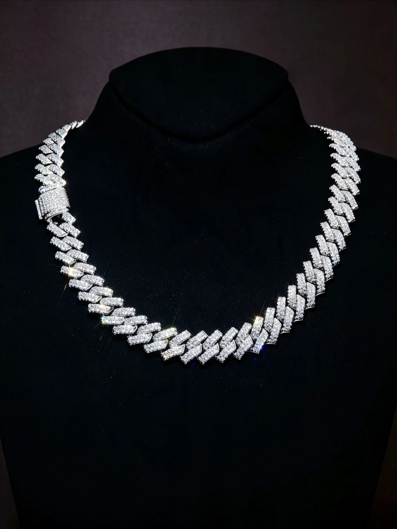 Hiphop Cuban chain rapper luxury 14mm double row VVS Cuban chain, exquisite gift box packaging, Halloween and Thanksgiving gifts