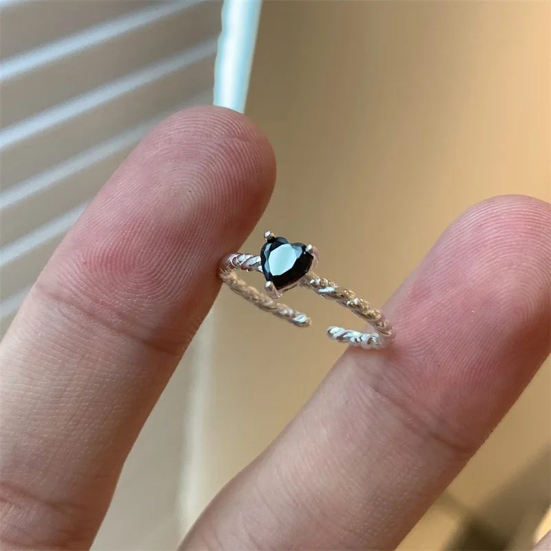 

925 Sterling Silver Engagement Jewelry Heart Black Zircon Irregular Adjustable Rings For Women Accessories Jewellery Moneys 925