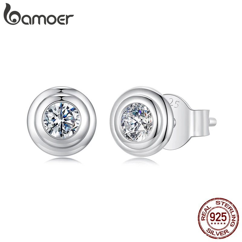 

BAMOER Moissanite Diamond Earrings for Women White Gold Plated 925 Sterling Silver Bezel Set Round Studs Fine Jewelry MSE083
