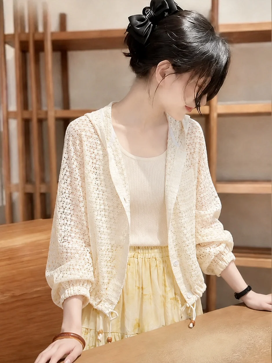 

Summer 2026 Women's Ice Silk Knitted Long Sleeve Casual Top with Hat Single Button Design Fashionable Commuting Sun Protection