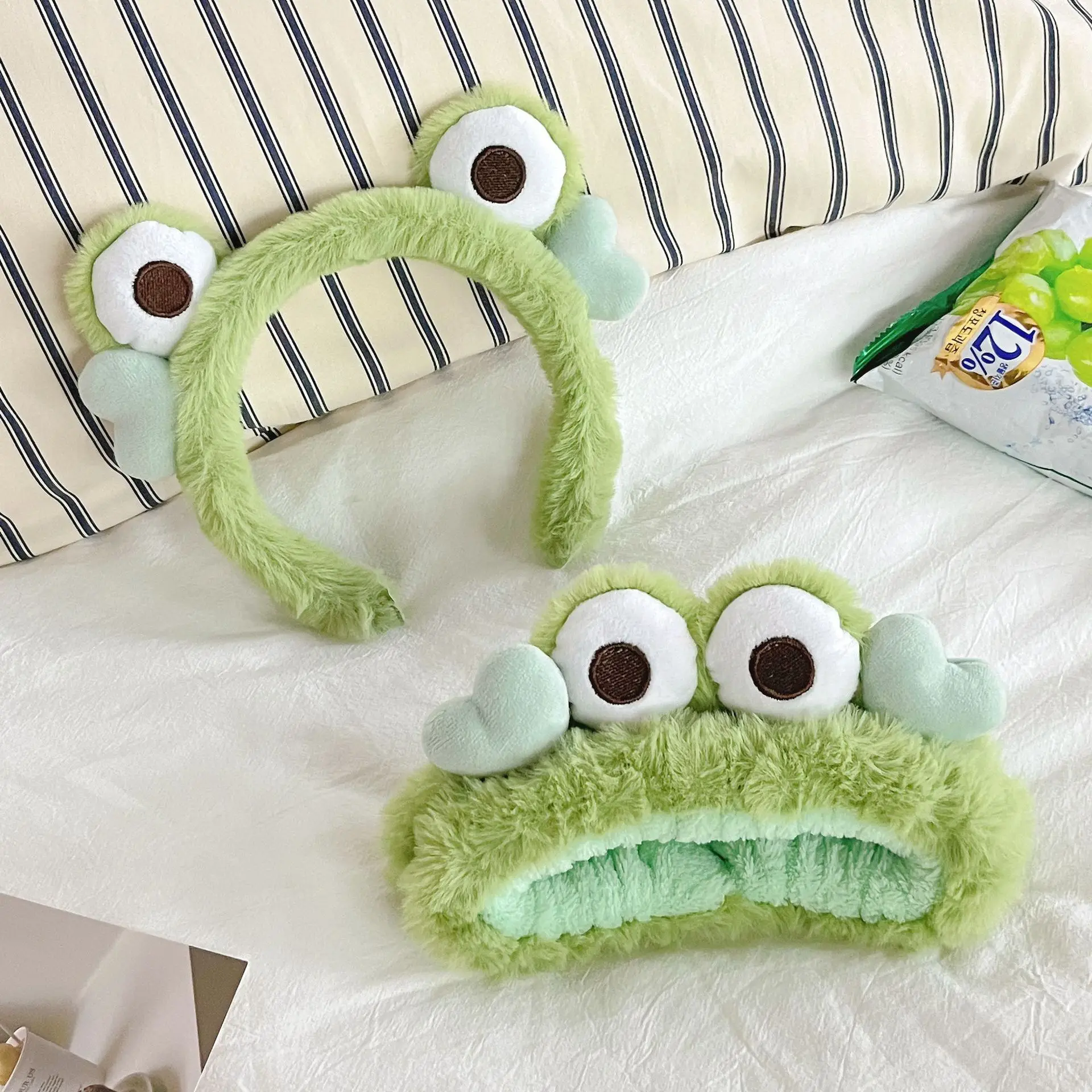 Plush Headband Wash Hair Band Green Frog Eyes Love Headband Girl Heart Cartoon Wash Face Hair Clip ﻿