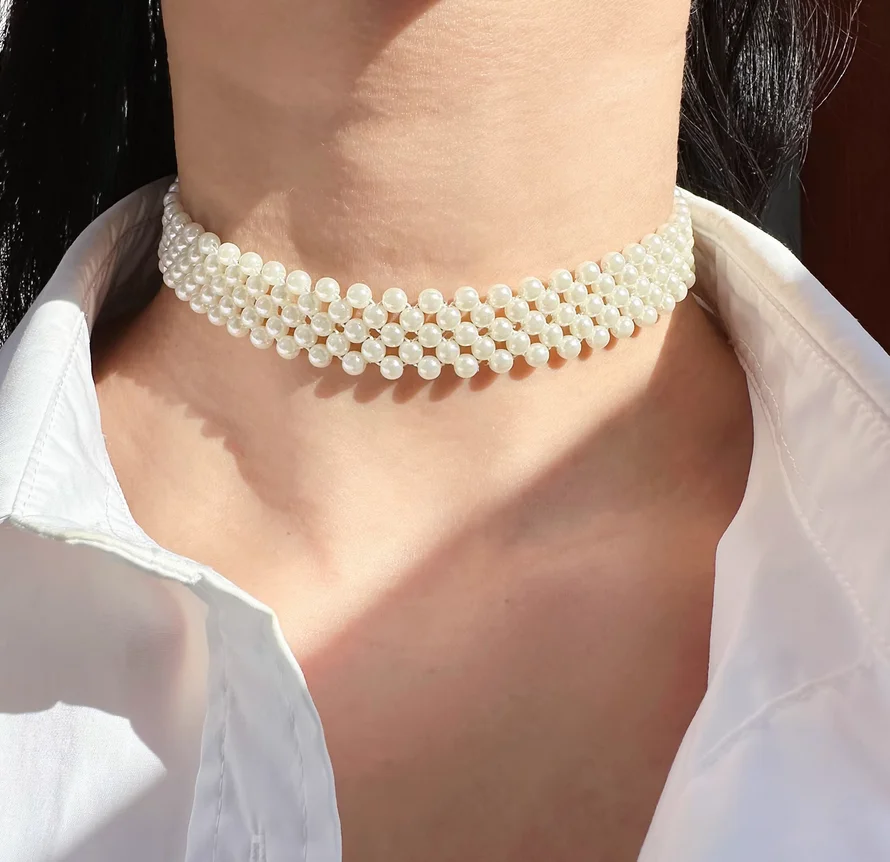 Foreign trade jewelry Europe and the United States wind silver ball braided clavicle necklace elegant temperament Pearl beads.