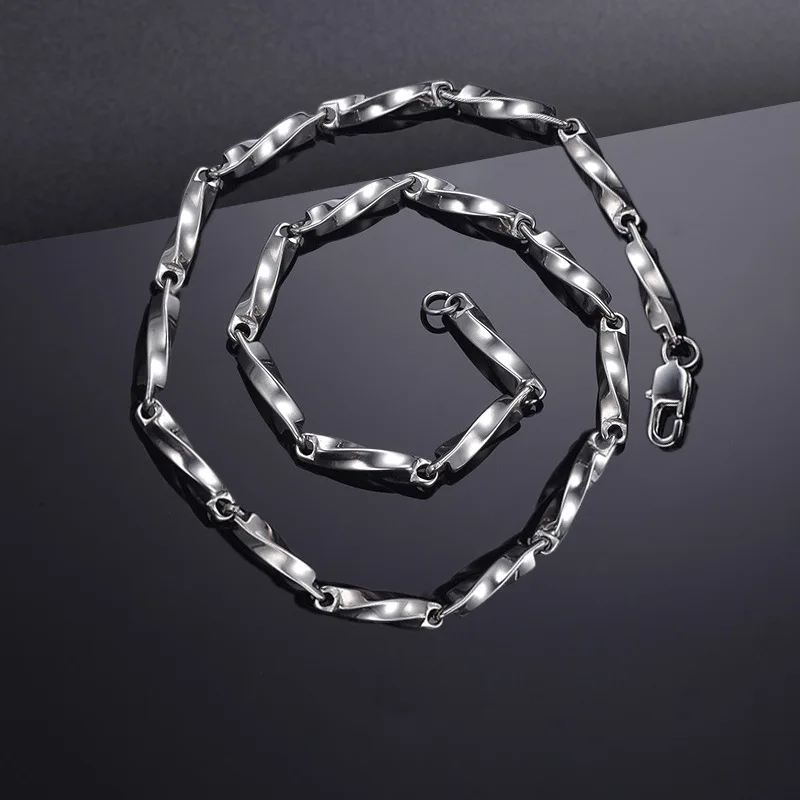 

S925 Sterling Silver Women's Necklace Men's New Fashion Jewelry Personalized Versatile Retro Torsion plate party Mobius chain