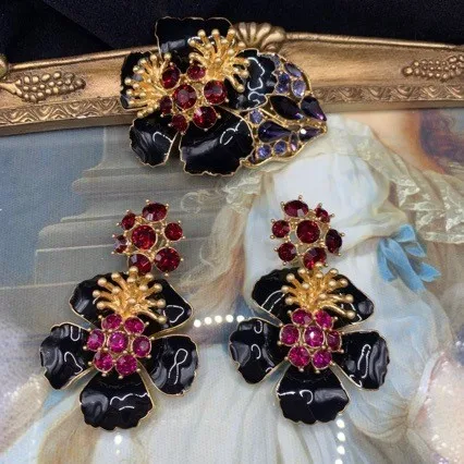 Creative Heavy Indu…