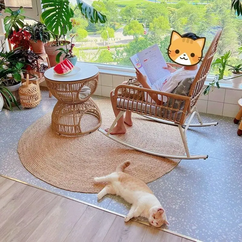 عش قطط ياباني بسيط ومبتكر بطبقة مزدوجة، زاوية أريكة، شرفة غرفة المعيشة، الناس والقطط يشاركون قهوة صغيرة من الخيزران #4