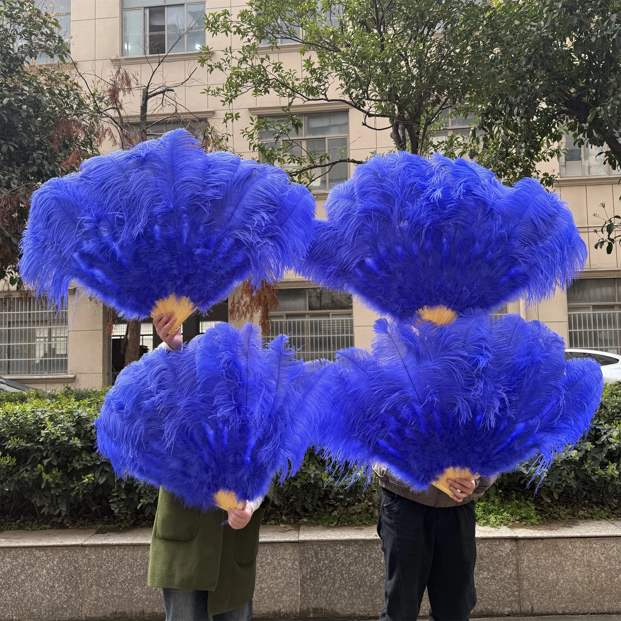130CM Sapphire blue Ostrich Feather Hand Fan 13 Bone Wedding Carnival Belly Dance Performance Decorative Stage Props Accessories