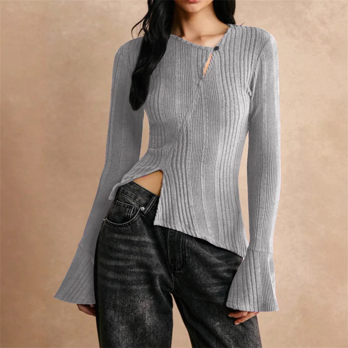 

Сексуальный осенне-зимний нерегулярный топ для женщин, новинка, однотонная вязаная футболка с расклешенными рукавами и пуговицами, женский уличный пуловер, одежда Y2K