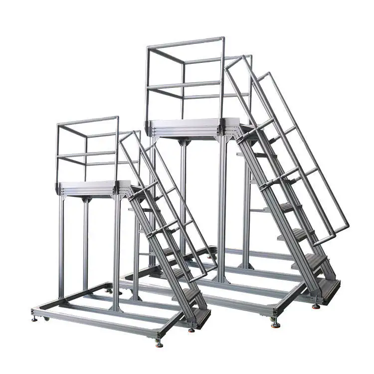 Рисунок 6 - Алюминиевые мобильные ступеньки платформы