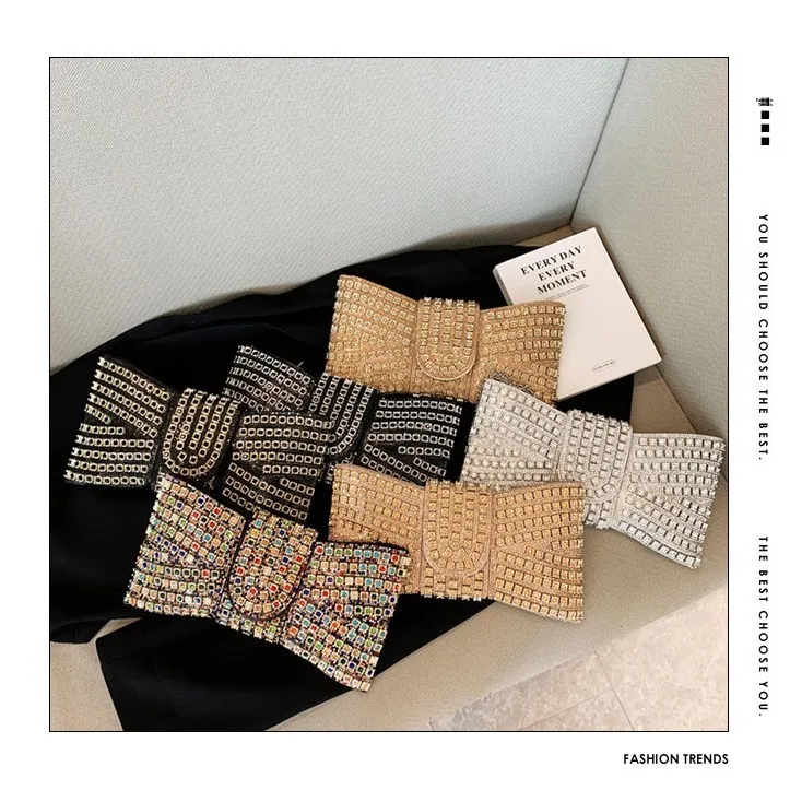 

Faionable Evening Bag with Knot ape Handheld Glass Design for Par Irregular ape Diamond Embedded Ladies Clutch