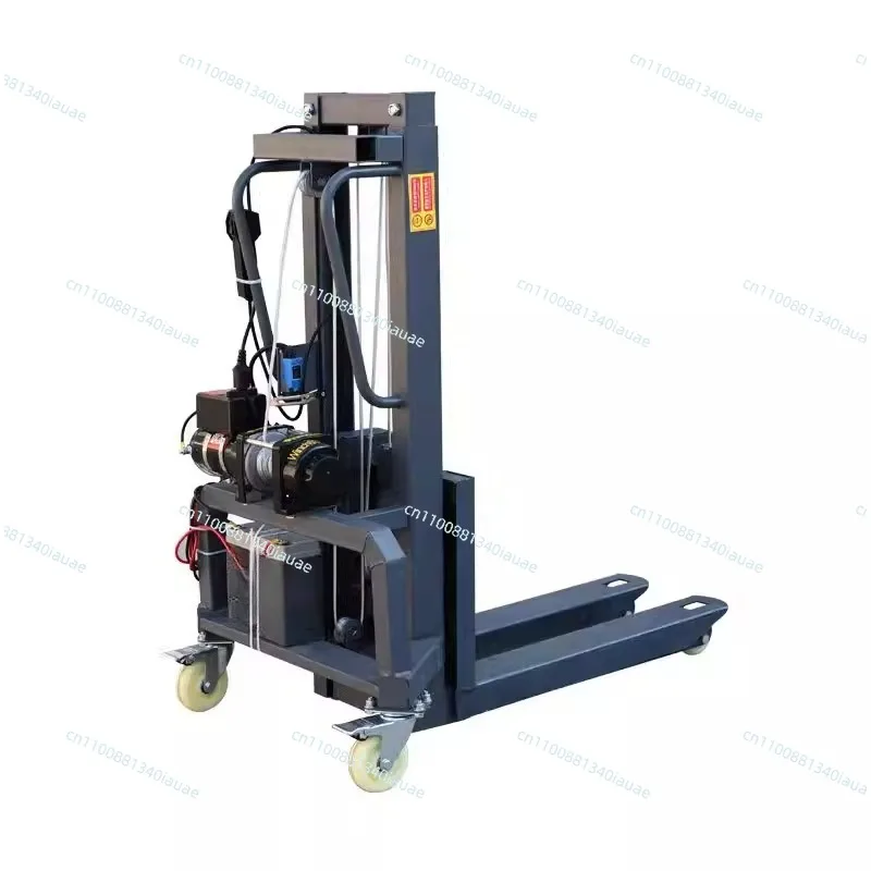 

Малогабаритный электрический вилочный погрузчик на базе грузовика: удобный погрузчик-контейнеровоз для погрузки и разгрузки