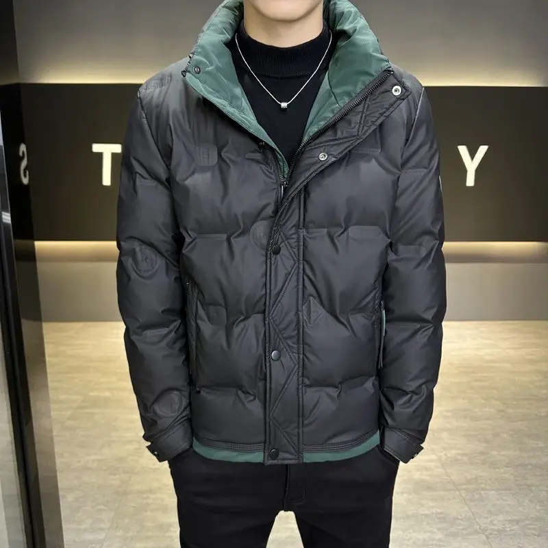

​ 2025 зимняя мужская приталенная куртка-пуховик с цветными блоками и воротником-стойкой, теплое короткое белое пальто на утином пуху для молодежи ​