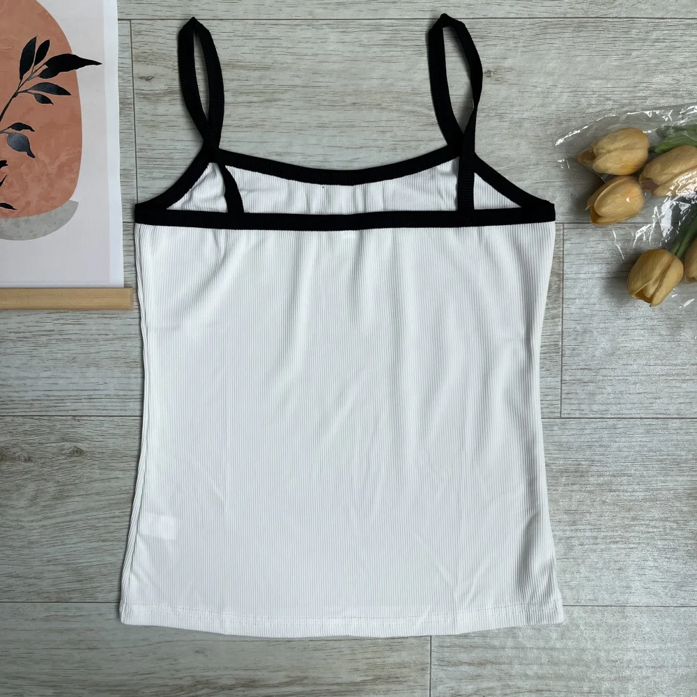 2023 Y2k Zomer Crop Top Wit Vrouwen Sexy Mouwloze Tops Fashion Casual Cami Backless Ondergoed Dame Meisje Basic Vest