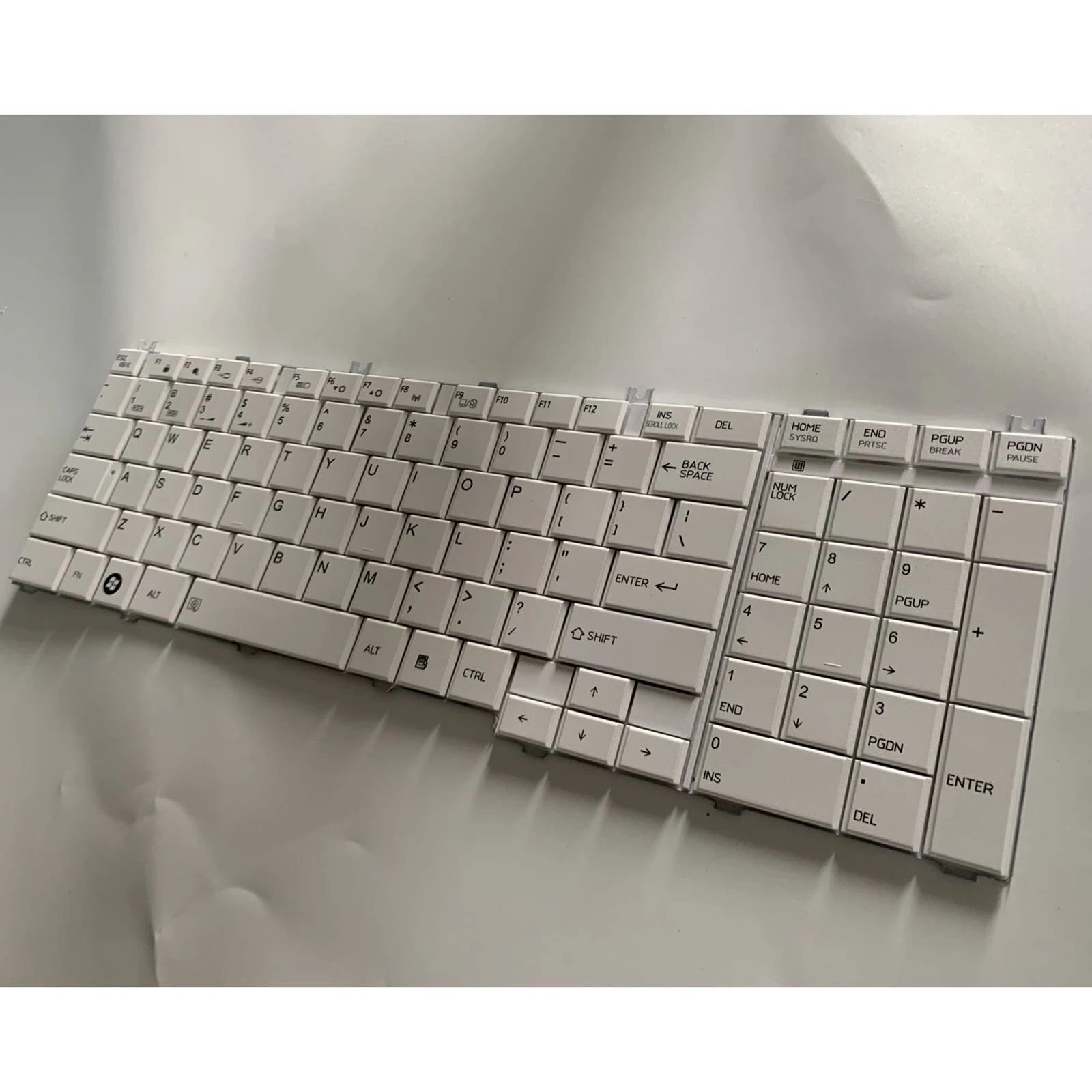 

for Toshiba Satellite L655D L675D C650 C655 C655D L655 Laptop keyboard US Layout