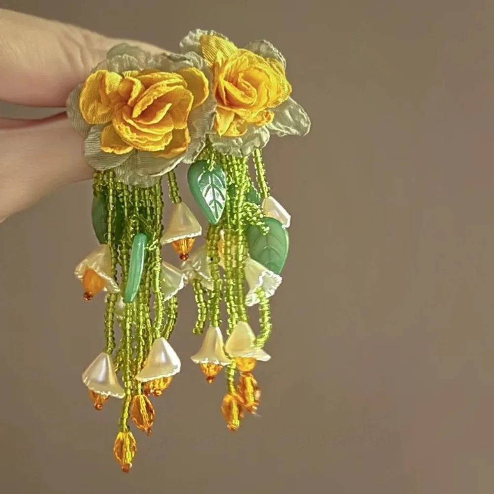 أقراط متدلية على شكل زهرة حلوة مبالغ فيها أقراط شاطئ شرابة مطرزة بالكريستال أقراط بتلات رائعة على شاطئ البحر #2