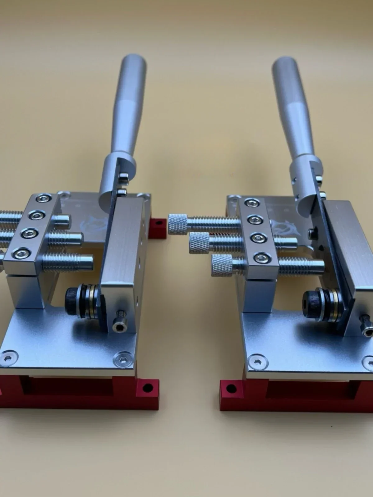 

Lead Wire Cutting Knife Positioning Fixed Length