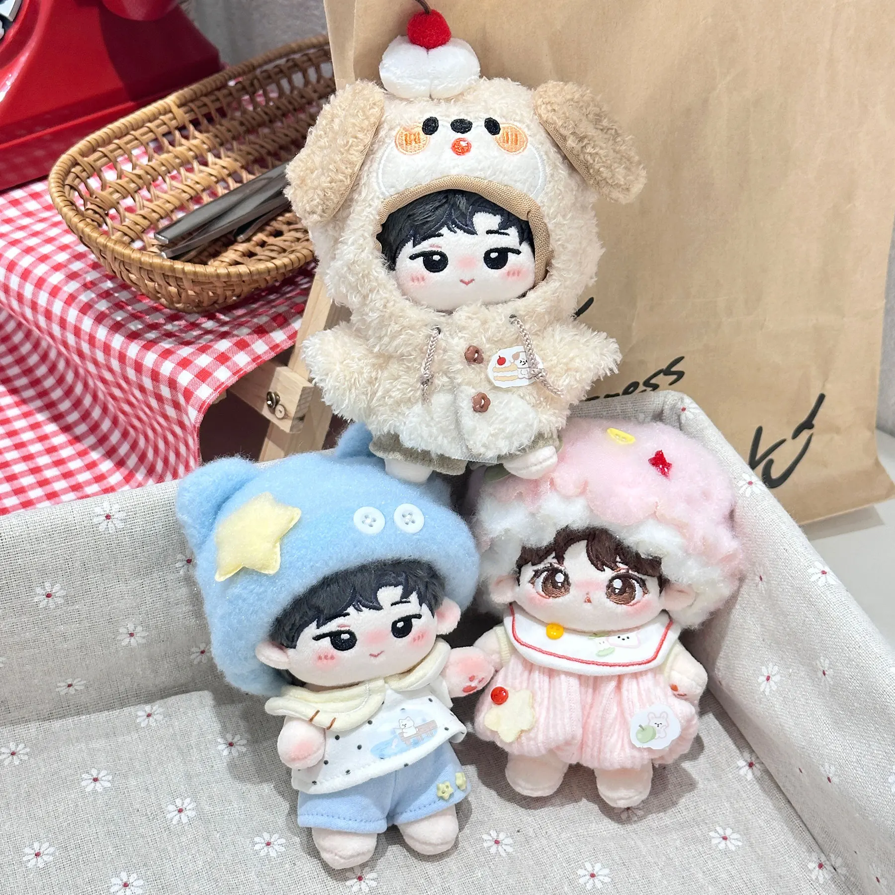 10 cm Plüsch Puppe Kleidung Handgemachte Mode Süße Nette Farbe Blockieren Hut Weste Sling Kleid Hosen Set Für Plüsch Puppe zubehör Spielzeug