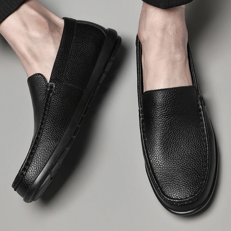 High Quality Men Comfortable Round Toe Two-layer Leather Casual Non Slip Leather Shoes Spring New Breathable Soft Soled Loafers