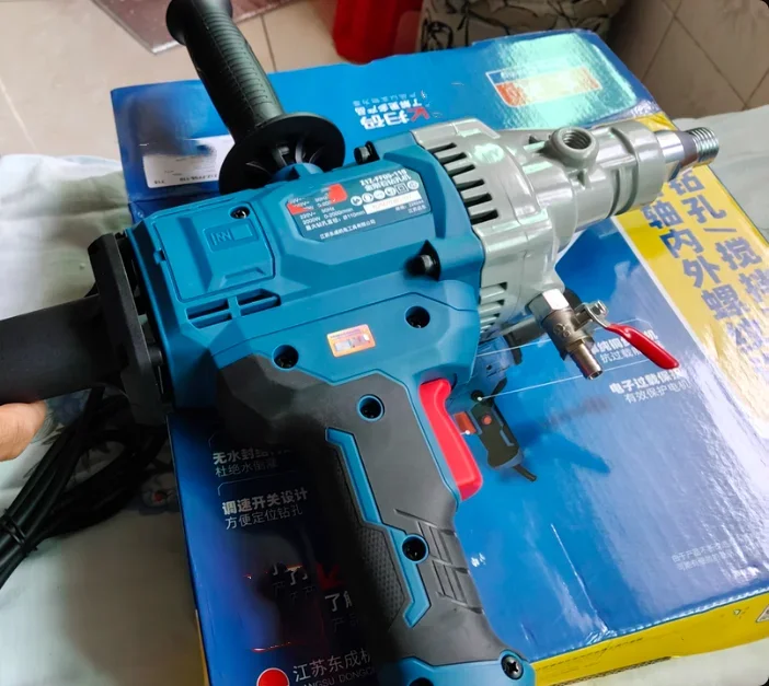 

Handheld Diamond Core Drill 1800W 3-Speed Model Z1Z-FF-190 for Concrete Drilling