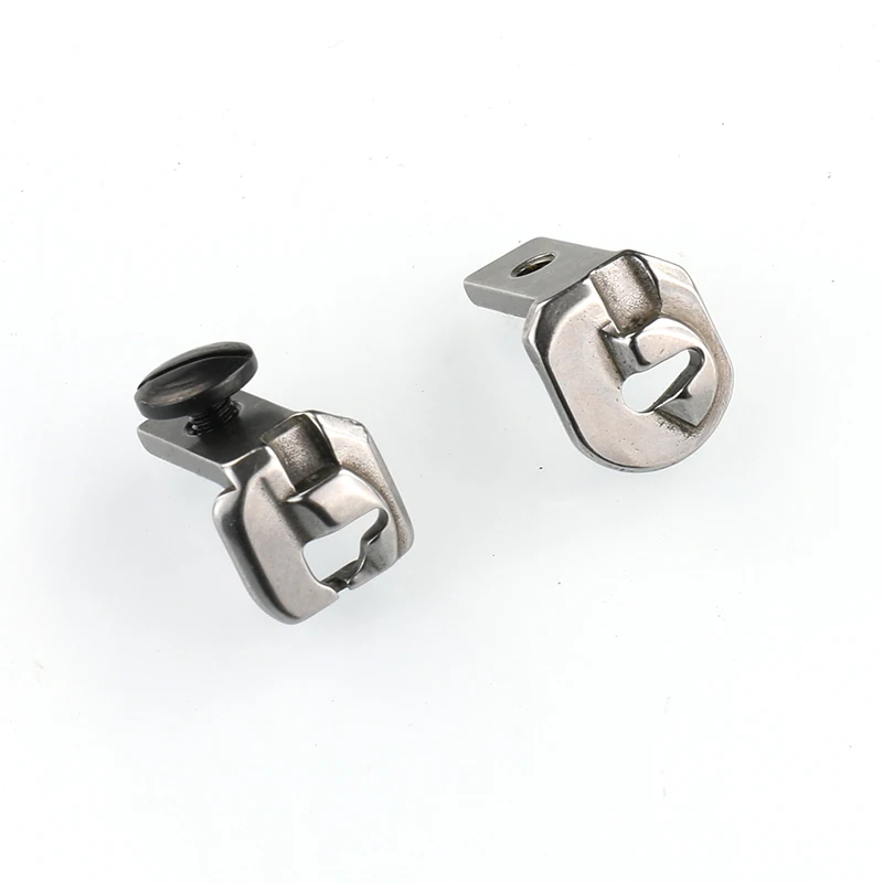 Industrial Sewing Machine Parts SA7065001 THROAT PLATE1.6 S37752001 For Electronic Eyelet Button Holer Machine Brother 9820