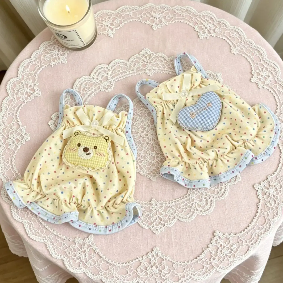 

Pet Dresses Outfits Dot Pattern Dog Clothes Cute Thin Shirts Puppy Skirt Sweet Fashion Dog Costume Cat Dresses French Bulldog