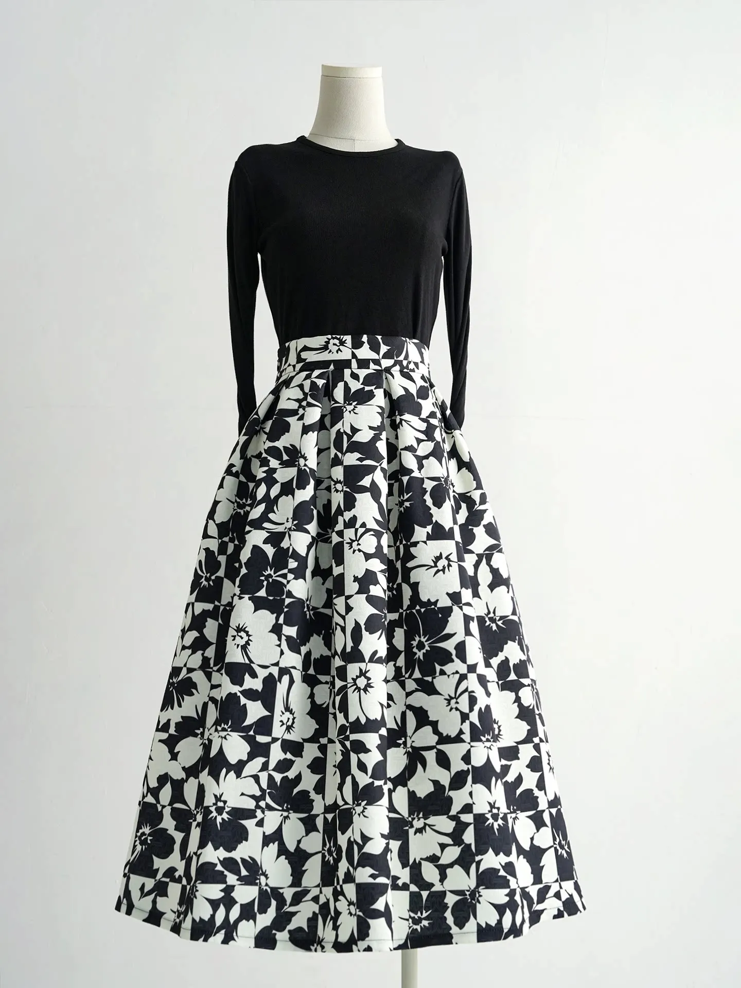 Color-blocking Black White Printed Vintage High Waist Women Umbrella Skirt New Autumn All-match Mid-length Casual A-line Skirts