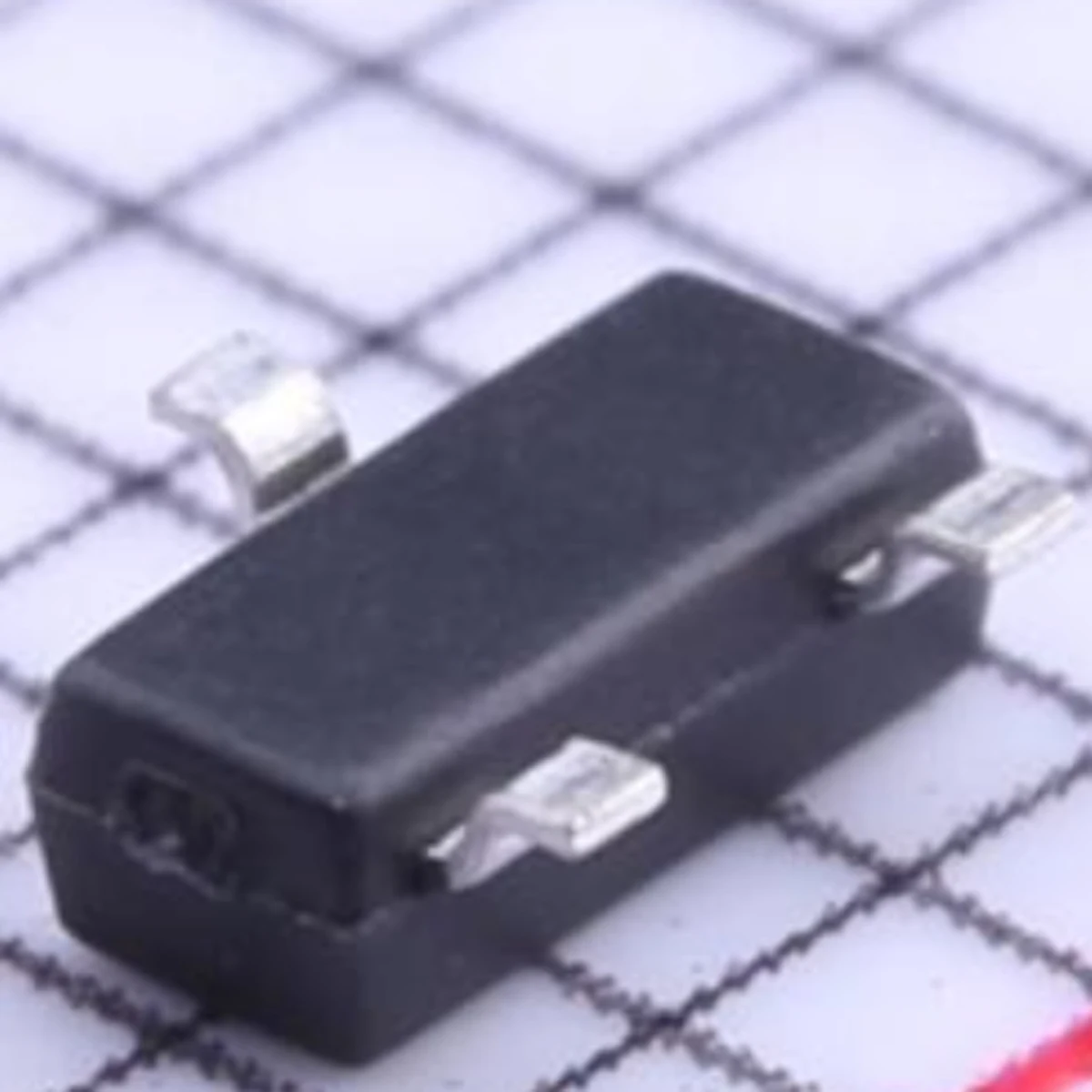 10-100 peças. Tubo dobro original de Zener, diodo comum da configuração do ânodo, ± 5%,6.2V,300mW,SOT-23:AZ23C6V2-7-F, código de marcação: KDA