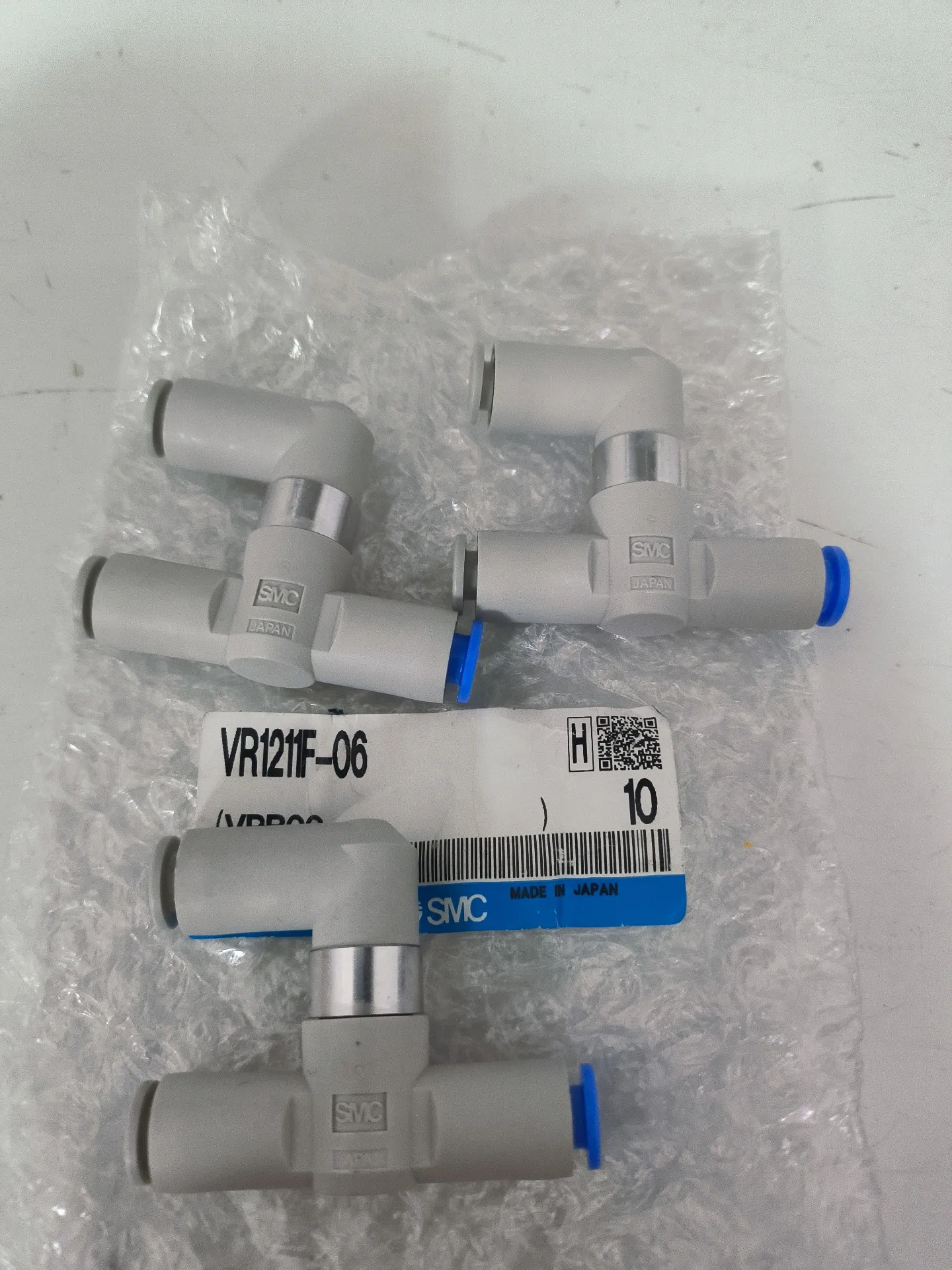 VR1210F-04 VR1220F-08 VR1211F-06 VR1210F-06 VR1211F-04  VR1220-02 VR1210-01 VR1220F-06 VR1220F-10