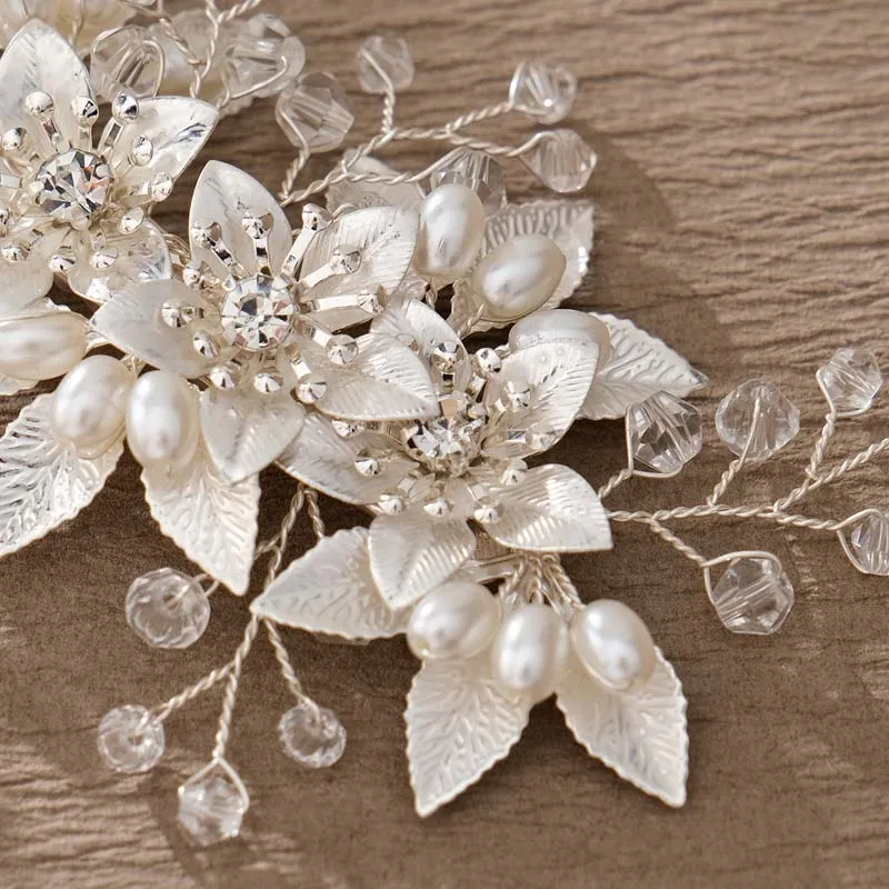 Thumbnail 3 - #8 Top 10 Bridal Accessories Worth Buying In 2026