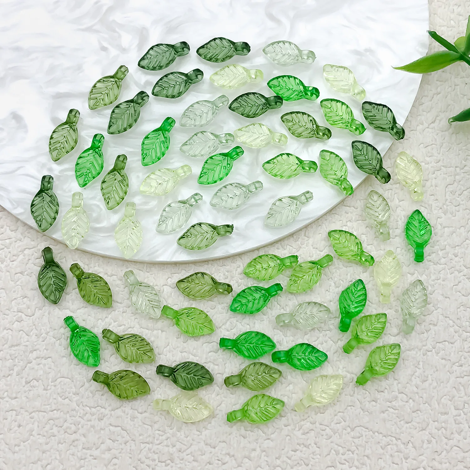 20/60Pcs Tree Leaf Beads Unique Beads Transparent Charms Handmade DIY Jewelry Earrings Necklace Decoration Material Accessories