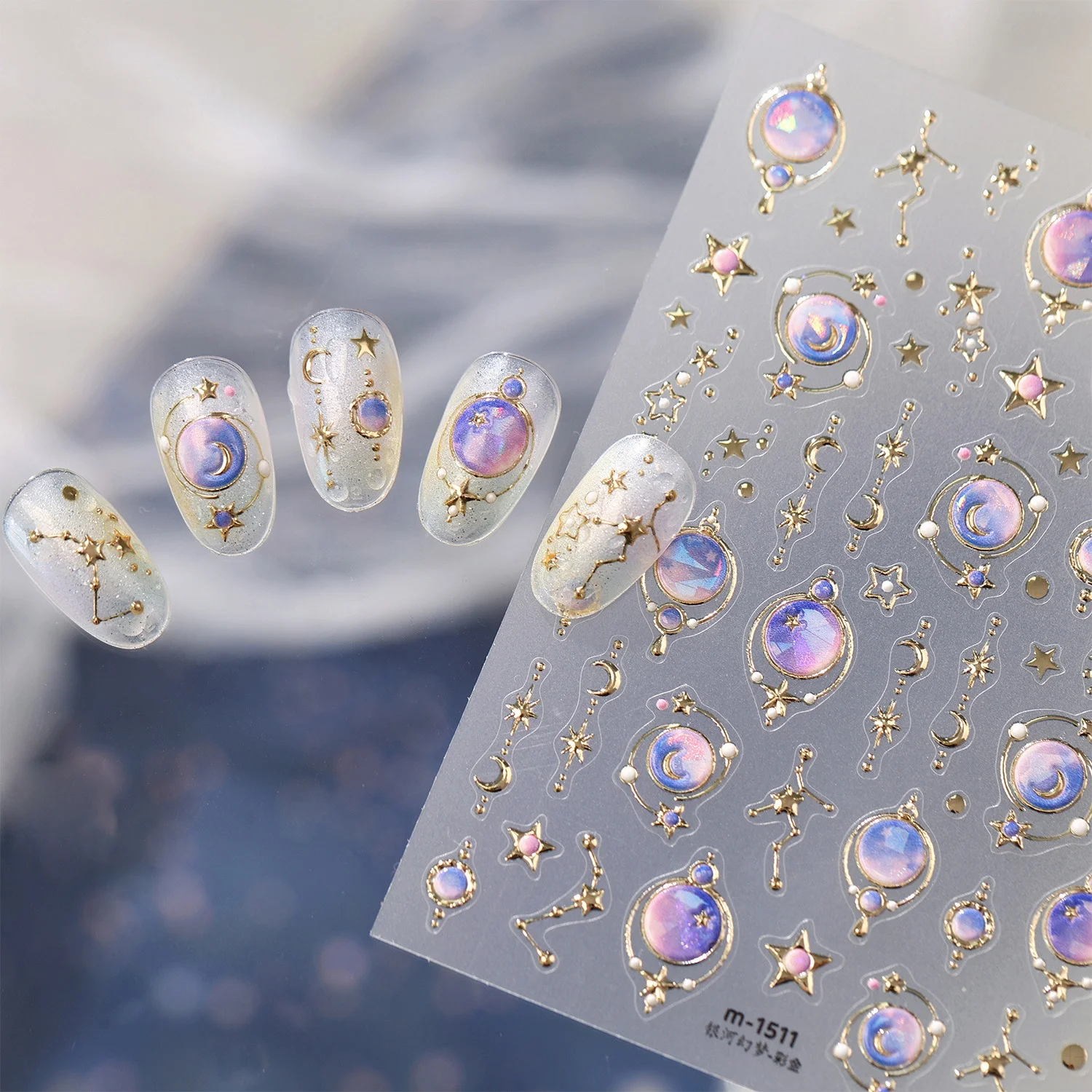Kosmische Himmelsmetall-Sternenhimmel Lila Ombré Planeten Mond Sternbild Kette Perlen Tropfen 5D Nagelsticker Selbstklebende Aufkleber – Detail 4