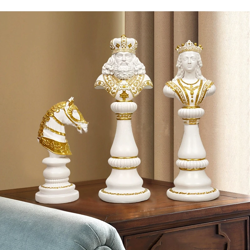 Chess Resin Handicraft Ornaments Abstract Figure Sculpture King Golden Horse Furnishing Decoration Decorative Figurines