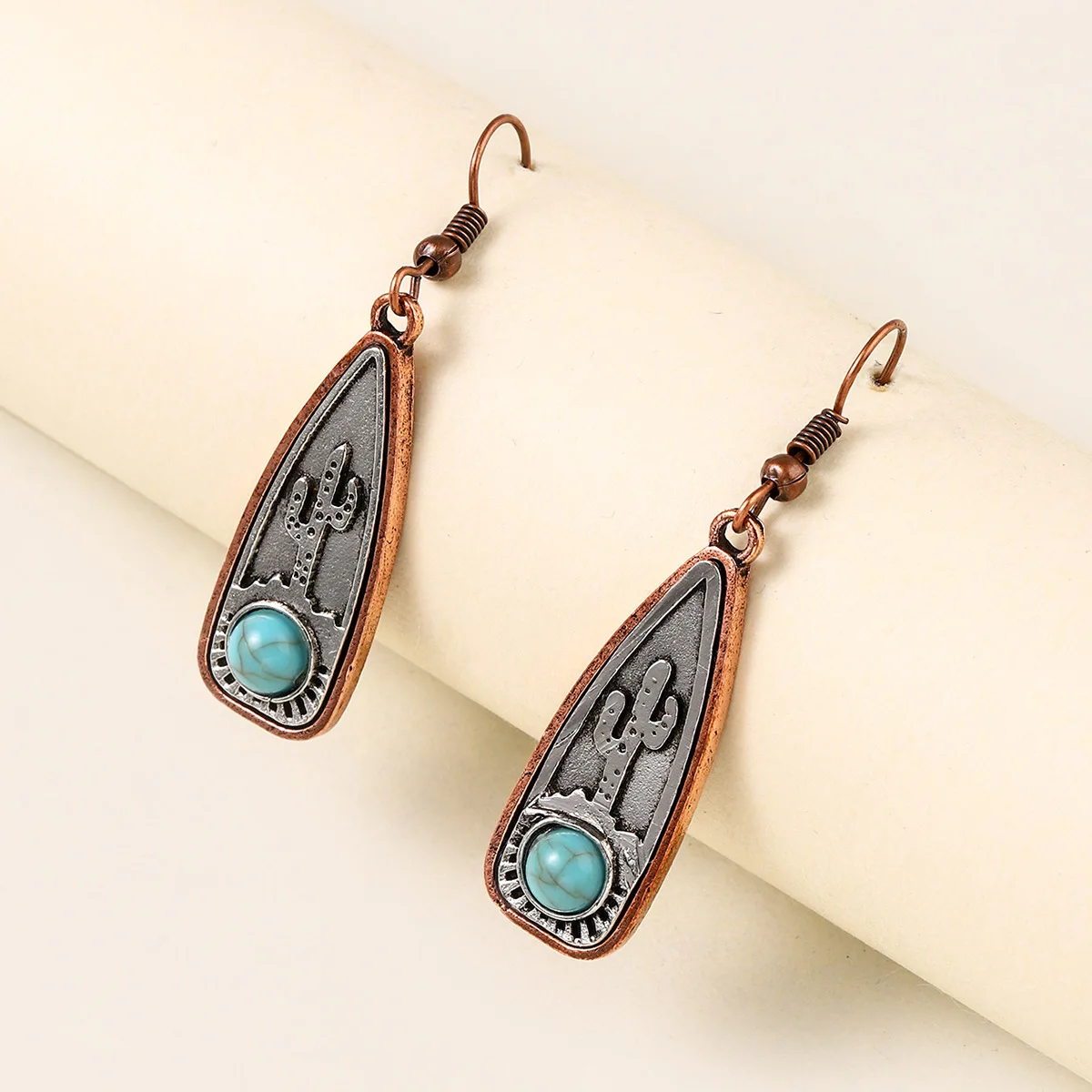 Southwestern Style Faux Cream Stone Jewelry Summer Cactus Turquoise Color Earrings for Women Western Copper Cactus Drop Earrings