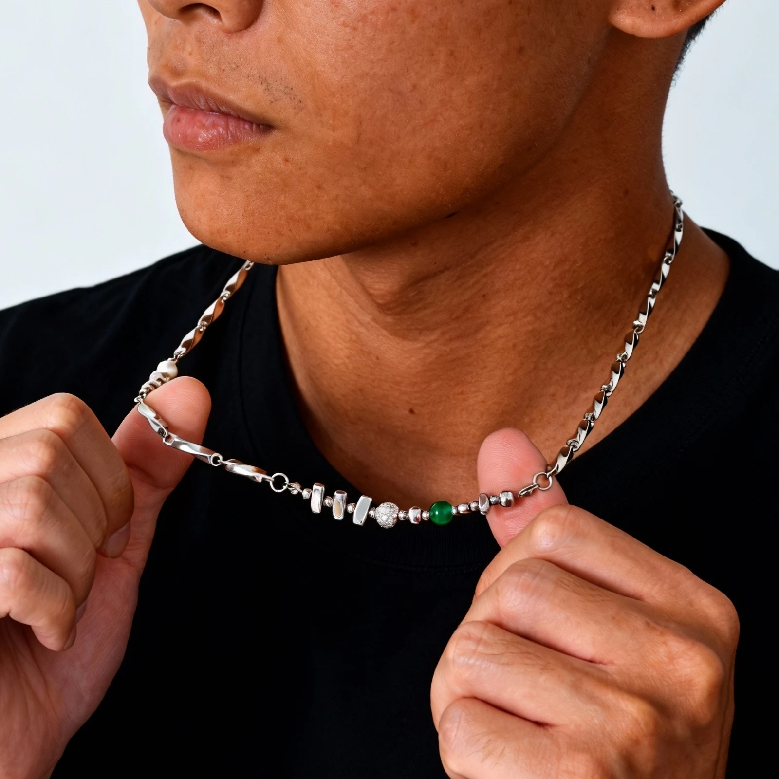 Hiphop Herren-Halskette, grüner Stein, unregelmäßige Metallperlen, Halsbänder, Geburtstagsfeier, Schmuck, Geschenk